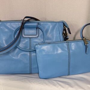 HOBO Pastel Blue Leather Shoulder Bag with Matching Wristlet NWTS…Medium Sheila